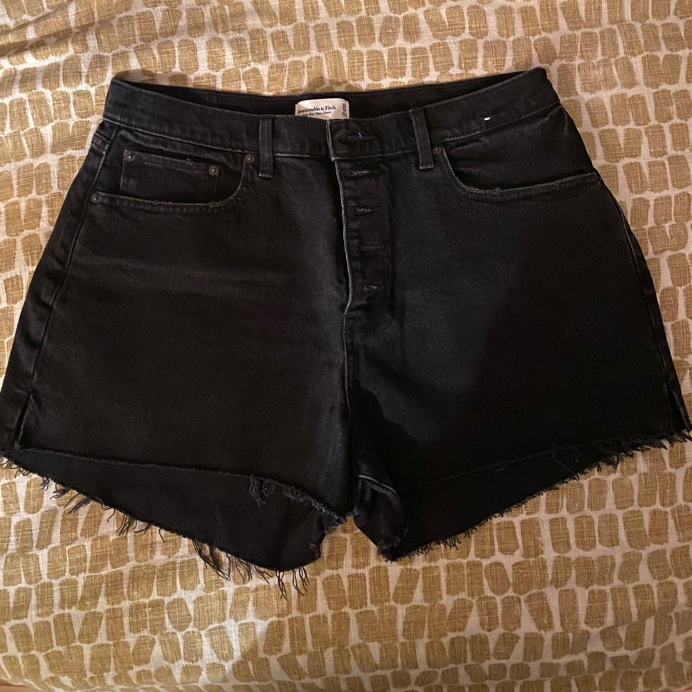 Abercrombie mom shorts
